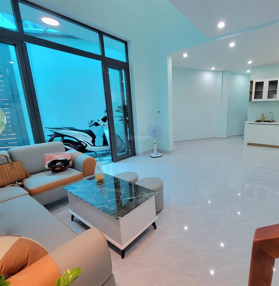 Nhà đẹp ở ngay  tặng nội thất cơ bản  hxh đỗ cửa  2 tầng btct đường ht13 q.12  3,24tỷ (tl)