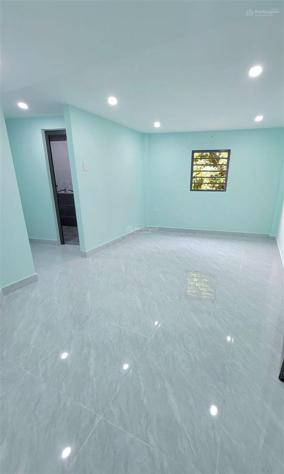 Nhà đẹp ở ngay  tặng nội thất cơ bản  hxh đỗ cửa  2 tầng btct đường ht13 q.12  3,24tỷ (tl)