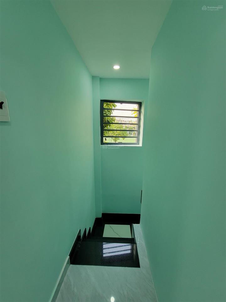 Nhà đẹp ở ngay  tặng nội thất cơ bản  hxh đỗ cửa  2 tầng btct đường ht13 q.12  3,24tỷ (tl)