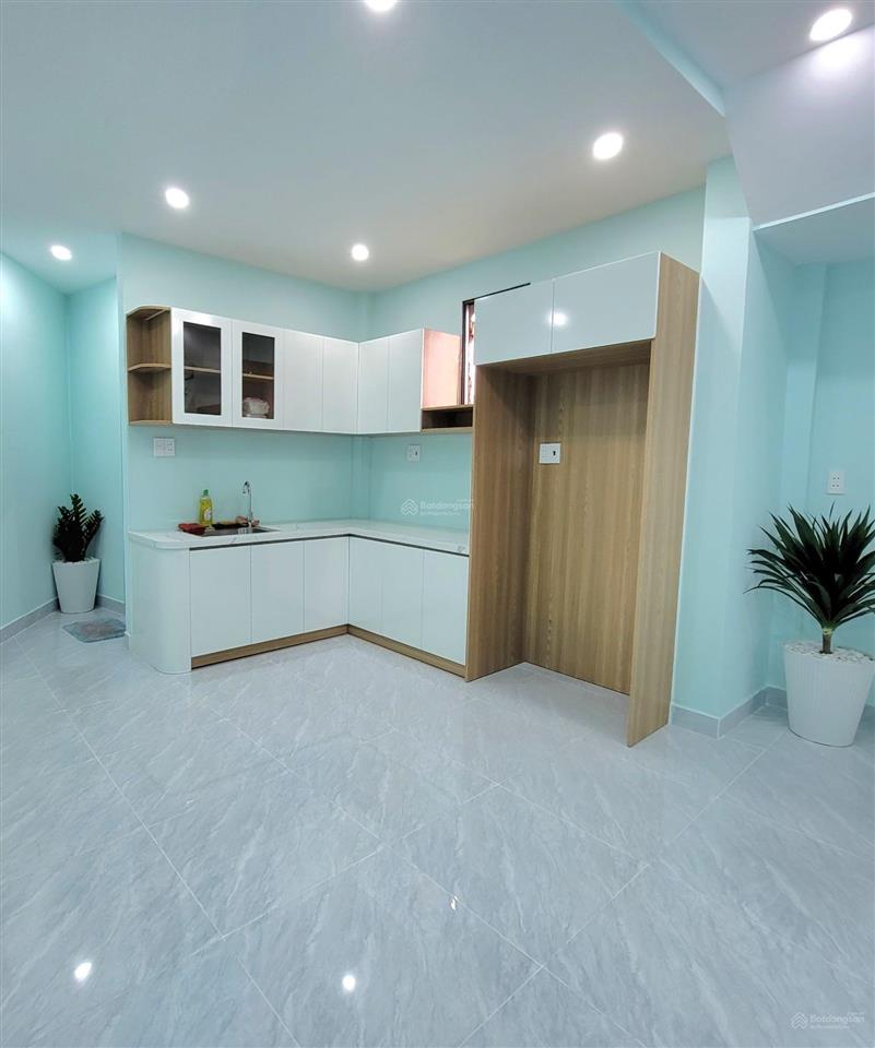 Nhà đẹp ở ngay  tặng nội thất cơ bản  hxh đỗ cửa  2 tầng btct đường ht13 q.12  3,24tỷ (tl)