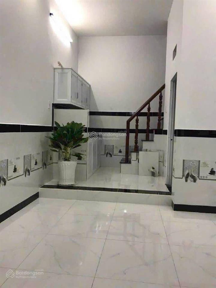 Nhà đẹp ở ngay  2 tầng kiên cố shr chính chủ hiệp thành 17 q12  nhỉnh 2tỷ (tl)