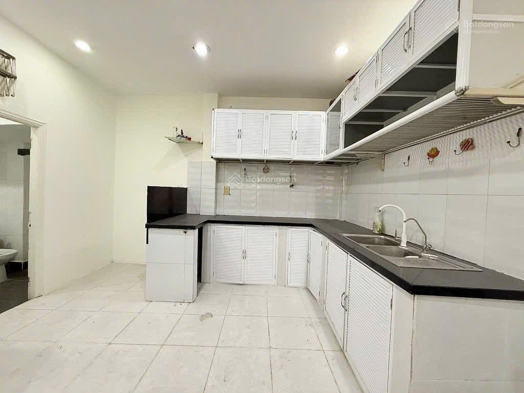 Nhà 2 tầng kiên cố đường quang trung 5.5x11  3pn gần ubnd gò vấp giảm 600 còn 5.7 tỷ tl