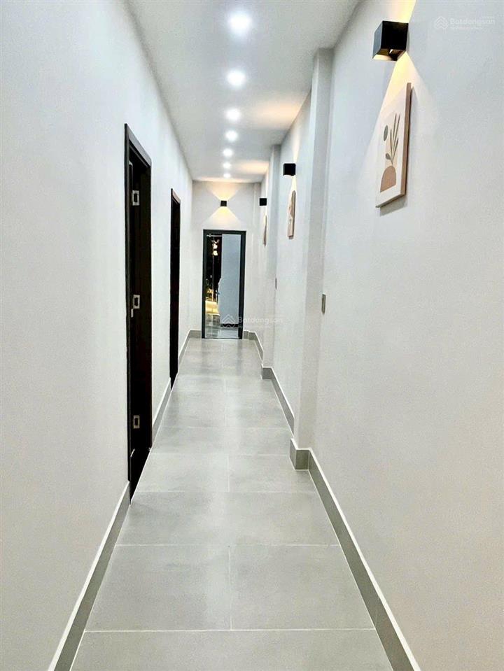 Chốt nhanh hôm nay, đ phan đăng lưu,p3,phú nhuận, dt 82,5m2, giá 4ty360tr, cho thuê 28tr,sổ riêng
