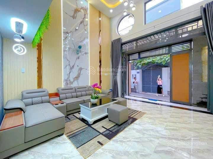 Nhà đẹp khu vực quận 10, đường cách mạng tháng 8, phường 12, dt 70m2, giá 3tỷ780tr, sổ riêng