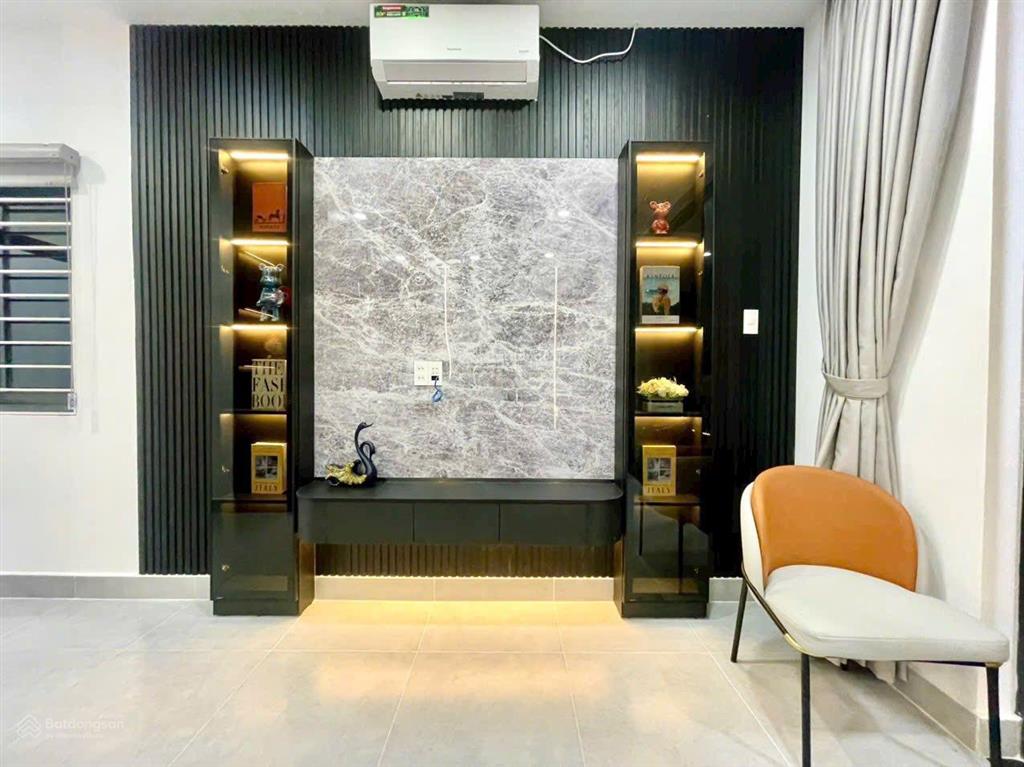 Vị trí đẹp dòng tiền mạnh,đ quốc hương,p thảo điền, q2, dt 90m2,giá 4tỷ800tr,cho thuê 29tr,sổ riêng