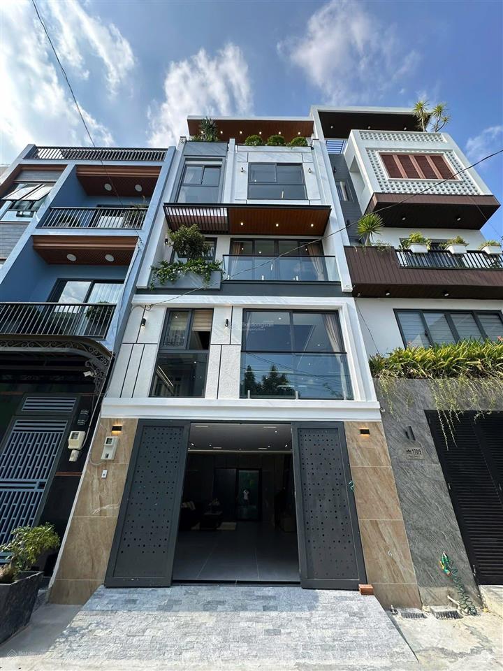 Bán nhà hẻm xe hơi 8m, đoàn văn bơ, p14, q4, dt 71,5m2, giá 3tỷ900tr, cho thuê 27tr, sổ riêng.