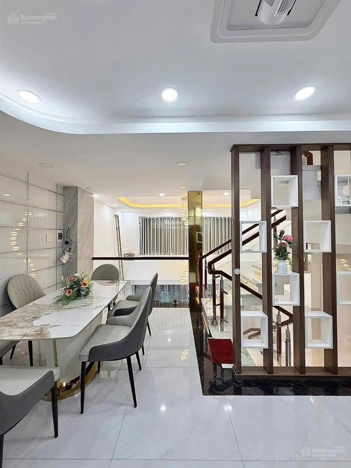 Nhà bán gấp giá ngộp tại lý thường kiệt, p7, tân bình, dt 85,3m2, cho thuê 26tr, sổ riêng