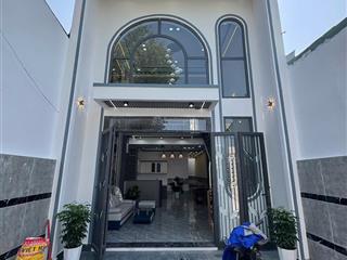 Nhà góc hiếm trần não, p bình an, q2, dt 100m2, giá 4tỷ300tr, cho thuê 32tr, sổ riêng