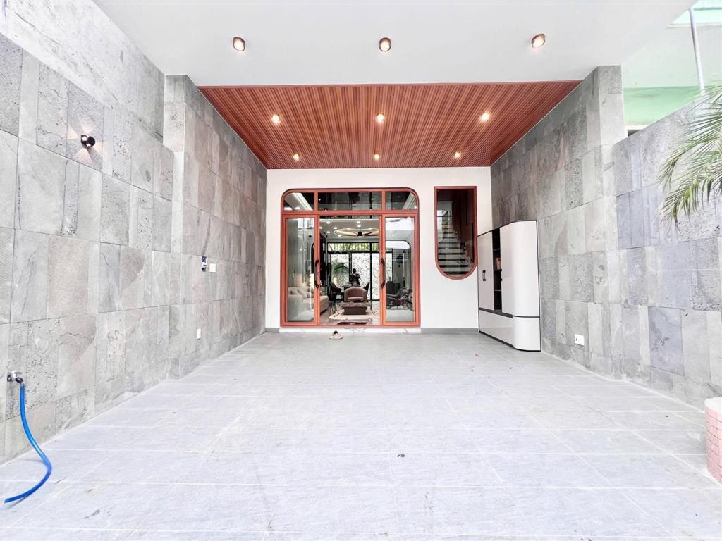 Bán nhà để kinh doanh đtrương quốc dung, p10,phú nhuận, 85m2,giá 4tỷ300tr, cho thuê 25tr,sổ riêng
