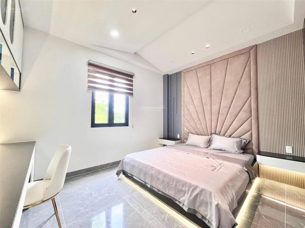 Bán nhà để kinh doanh đtrương quốc dung, p10,phú nhuận, 85m2,giá 4tỷ300tr, cho thuê 25tr,sổ riêng
