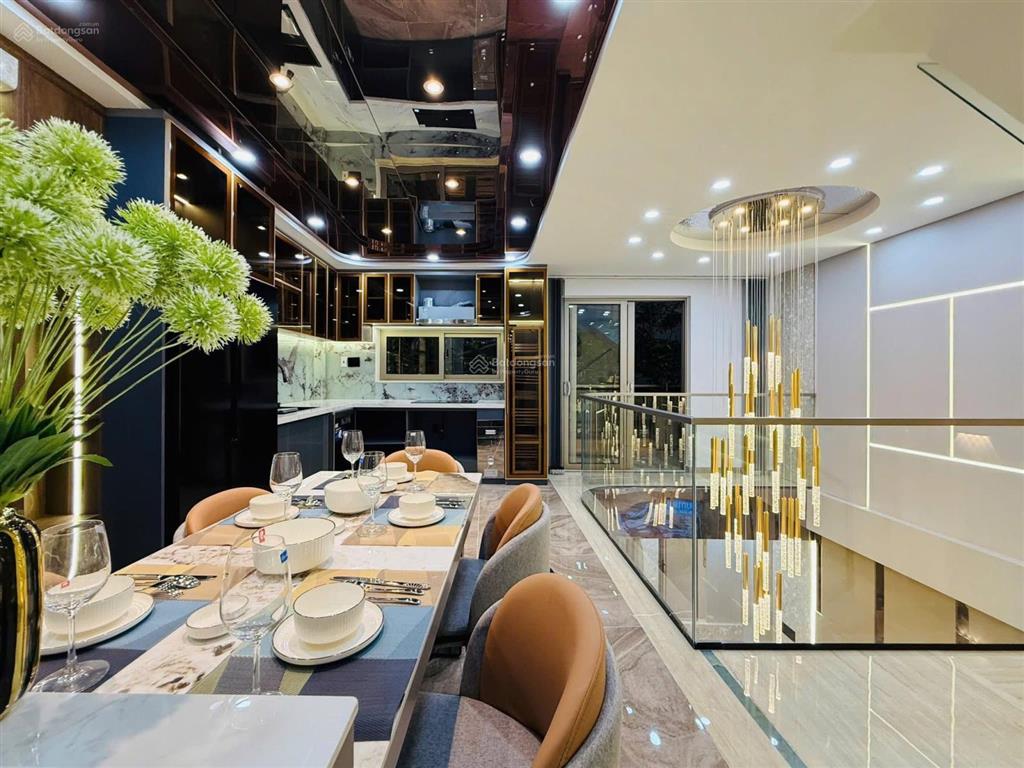 Hàng hiếm khu bình thạnh nguyễn hữu cảnh, p22, bình thạnh, dt 78m2, cho thuê 27tr, sổ riêng