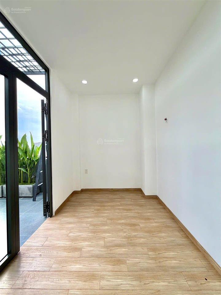 Hẻm ô tô, khu dân trí cao hồ bá phấn, p phước long a,q9,dt 60m2,giá 3tỷ200tr,cho thuê 25tr,sổ riêng