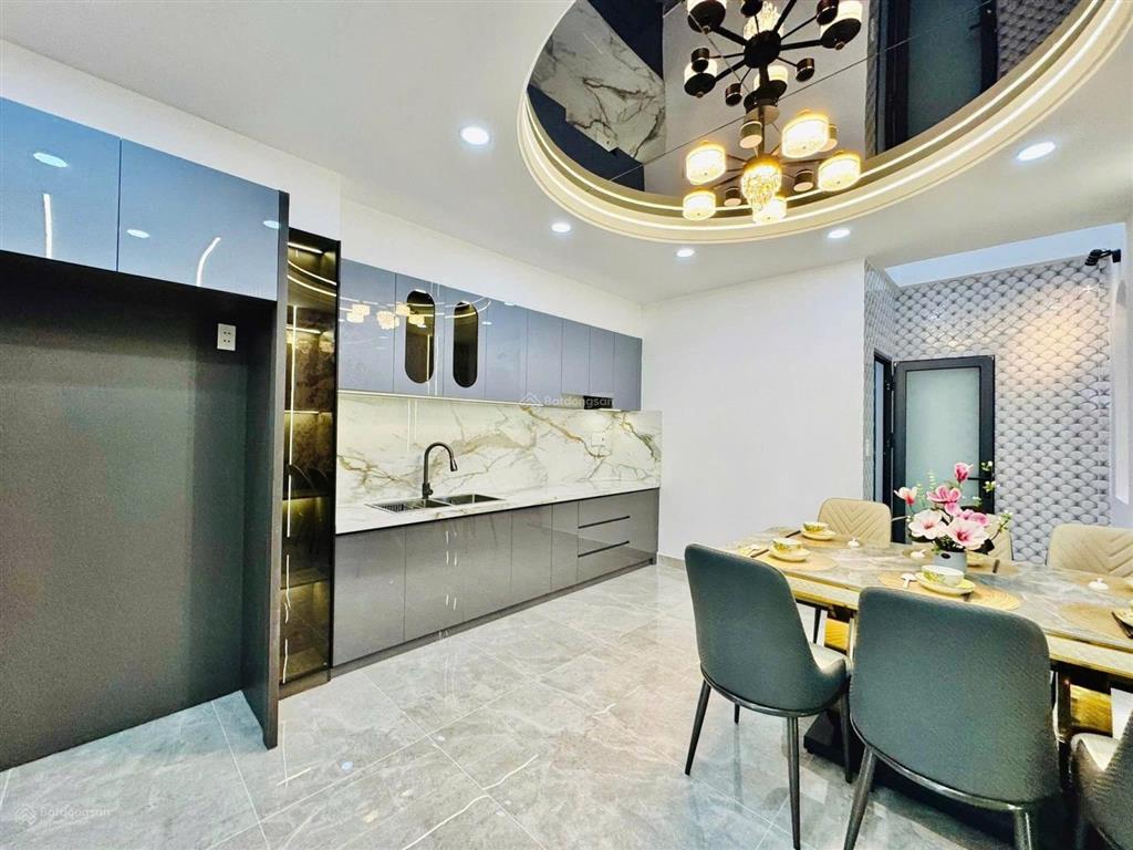 Chủ cần tiền gấp, phan văn hân, p17, quận bình thạnh, dt 64m2, giá 3tỷ250tr, cho thuê 25tr,sổ riêng