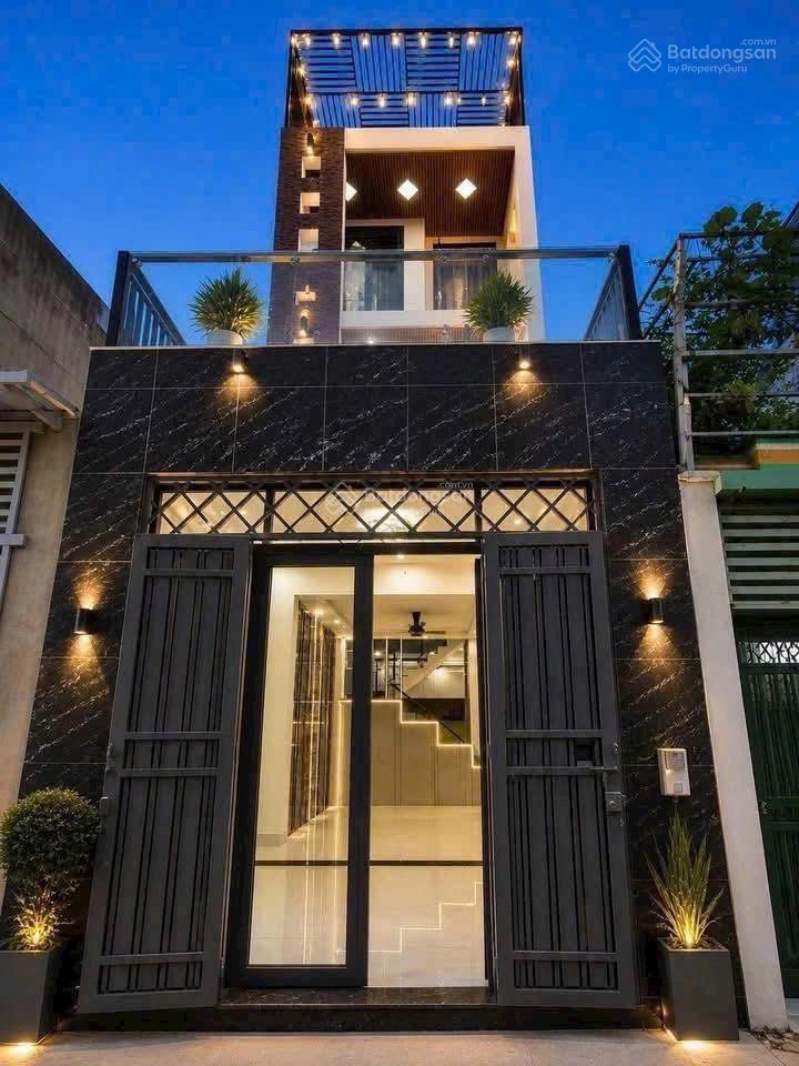 Bán nhà để xoay vốn, đường sư vạn hạnh, p9, quận 10, dt 60m2, giá 3tỷ320tr,cho thuê 25tr, sổ riêng