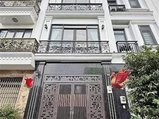 Nhà đẹp oto vào tận nhà đ tên lửa, p an lạc, bình tân, dt 76m2,giá 4tỷ830tr cho thuê 26tr, sổ riêng