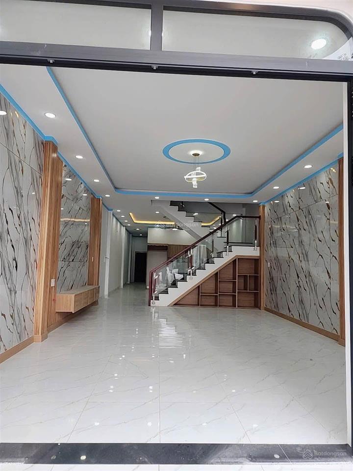 Bán nhà khu vực dh8, bến cát, bình dương, dt 85m2, giá 2tỷ550tr, cho thuê 23tr/tháng, shr