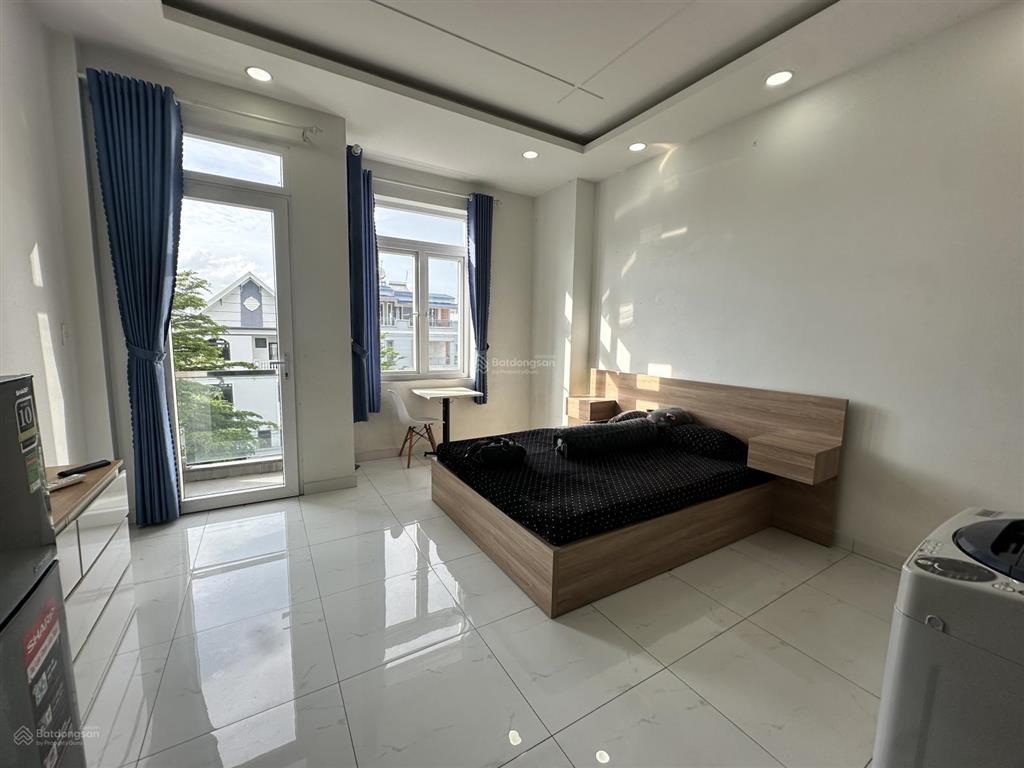 Cho thuê căn hộ studio ban công full nt máy giặt riêng ngay trung tâm quận 8, gần prac mall