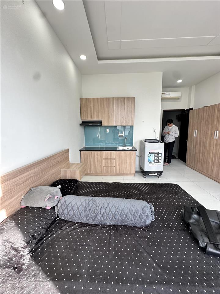 Cho thuê căn hộ studio ban công full nt máy giặt riêng ngay trung tâm quận 8, gần prac mall