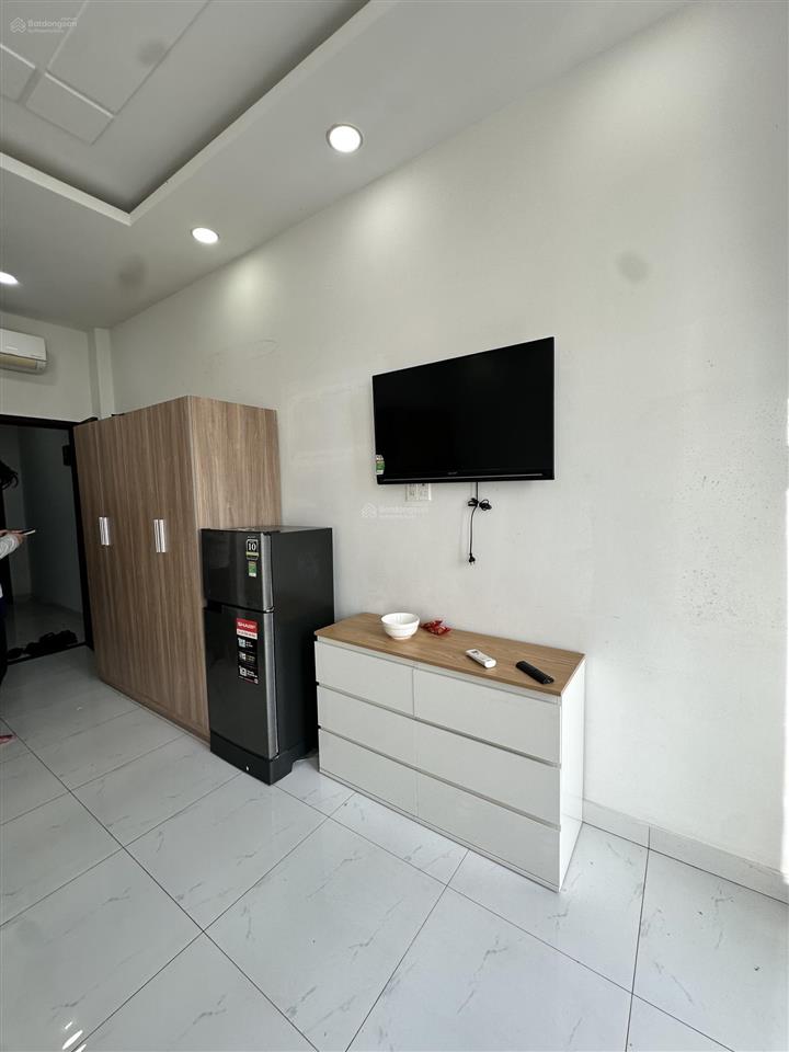 Cho thuê căn hộ studio ban công full nt máy giặt riêng ngay trung tâm quận 8, gần prac mall