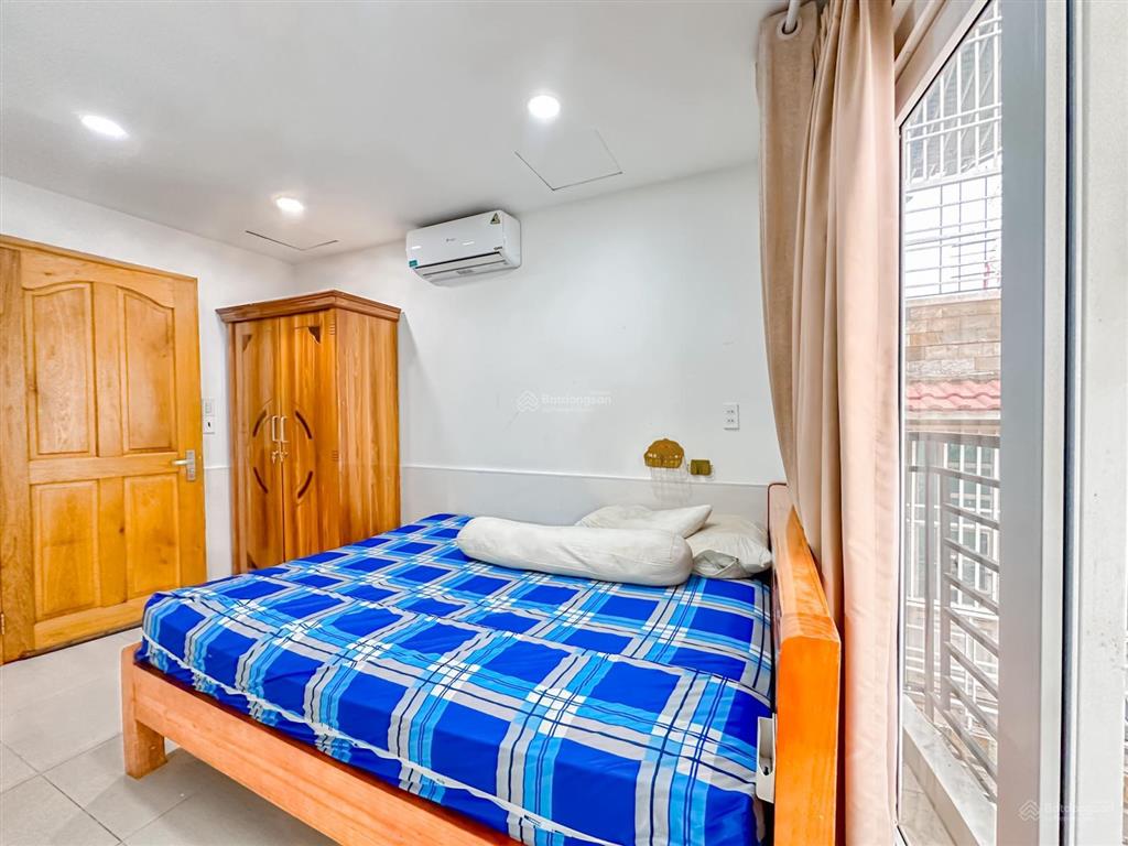 Cho thuê căn hộ 1pn thang máy hầm xe full nội thất ngay trung tâm quận 4