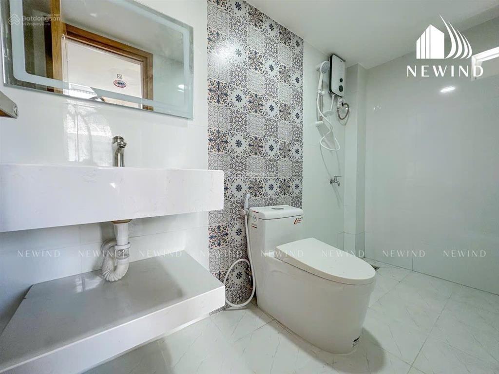 Cho thuê căn hộ duplex full nt ngay trung tâm quận 8, tiện di chuyển quận 1,4,5