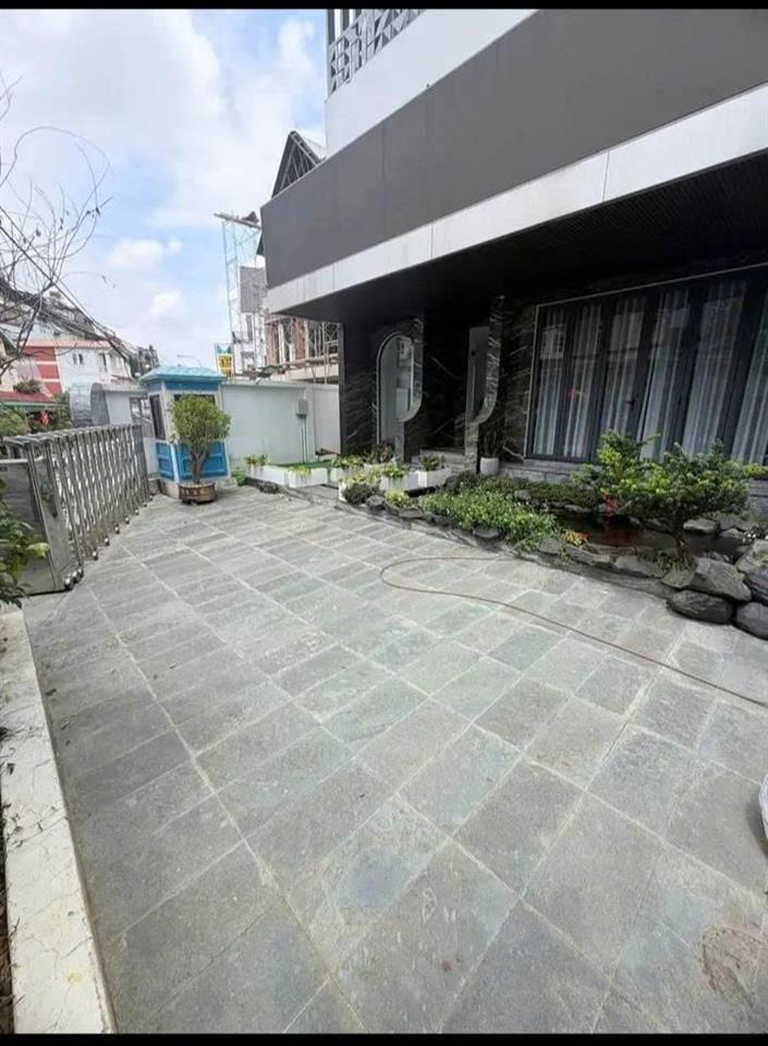 Cho thuê nhà 3 phòng Yersin, phường 9, Đà Lạt 65 triệu/tháng