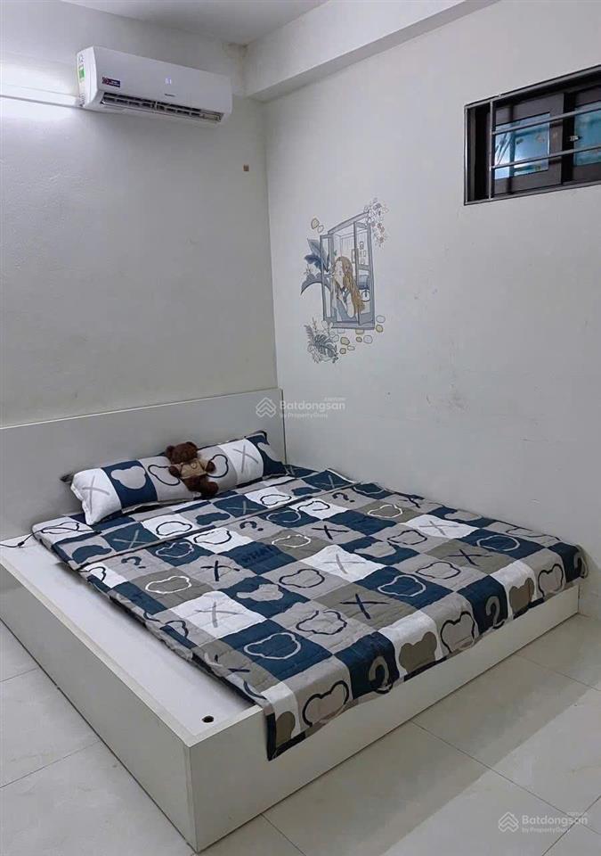 Bán nhà phố nguyễn trãi, thanh xuân, trước nhà oto tránh, hàng xóm royal city, dt 36m2, 5 tầng.