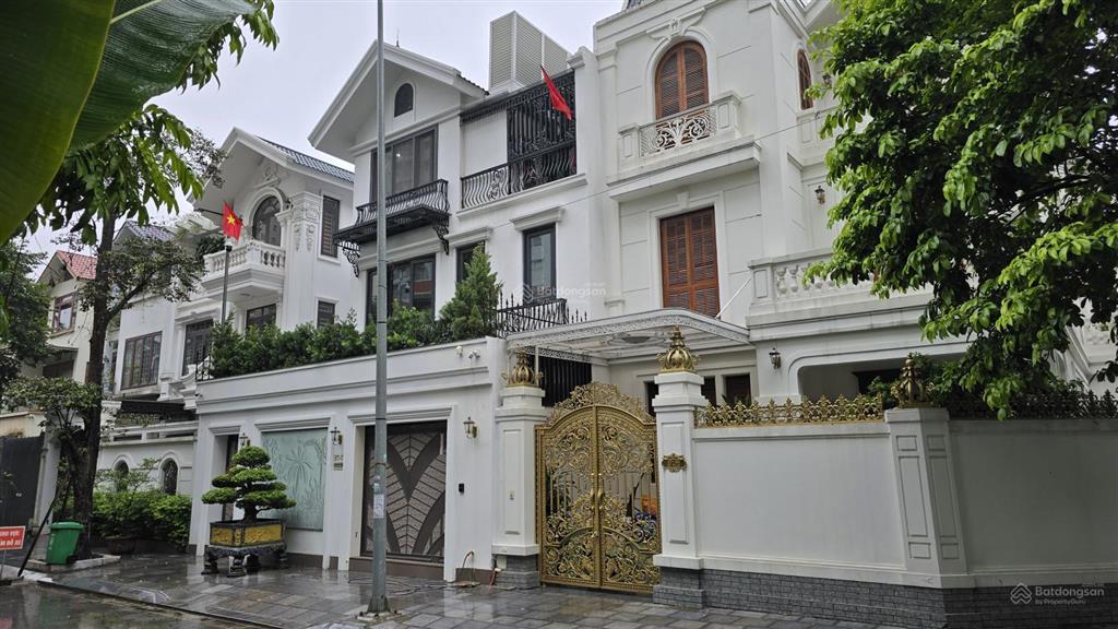 Bán biệt thự vip có 102 kđt nhà ở quốc hội, trung văn, lô góc, dt 180m2, 5 tầng, mt 25m