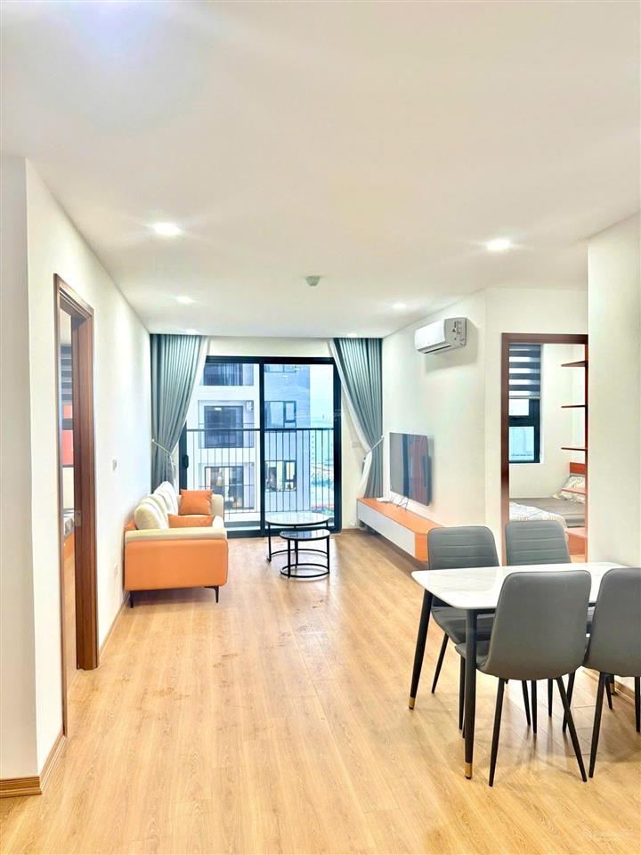 Chính chủ cho thuê căn hộ yên bình complex cạnh sam sung 73m2 2pn+ 2wc full đồ 9tr tháng