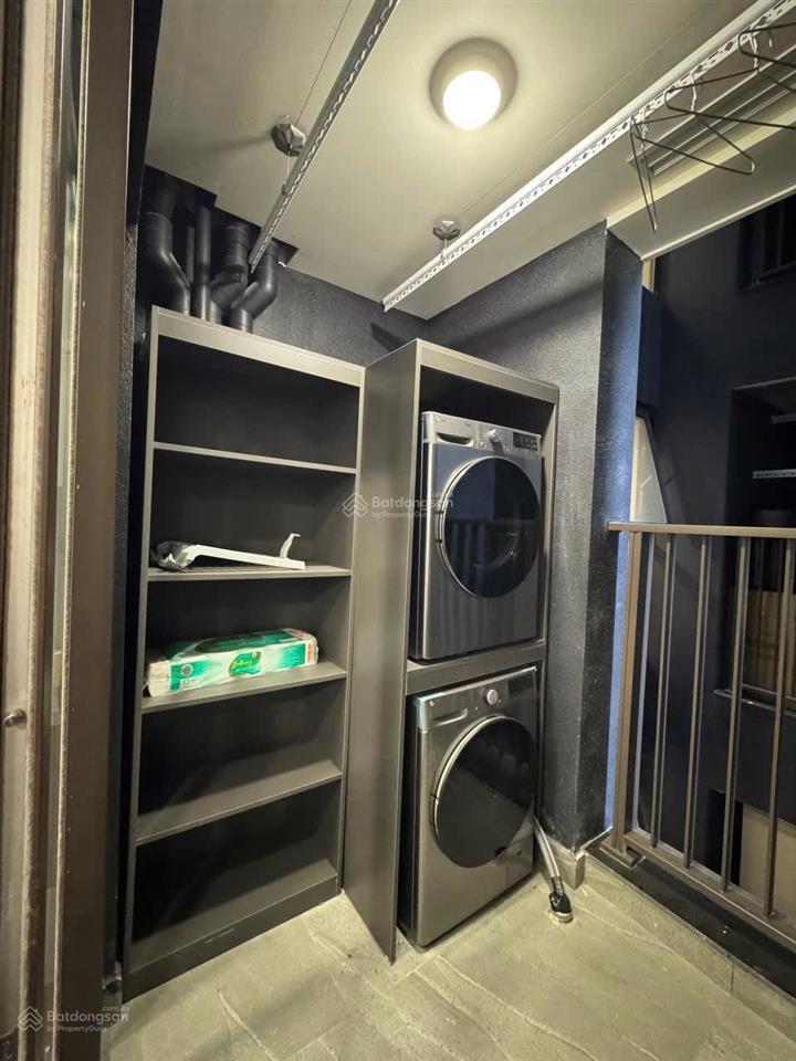 Chính chủ cho thuê căn hộ 93 láng hạ . 2pn2wc full đồ giá 25tr. 10/10 vào được