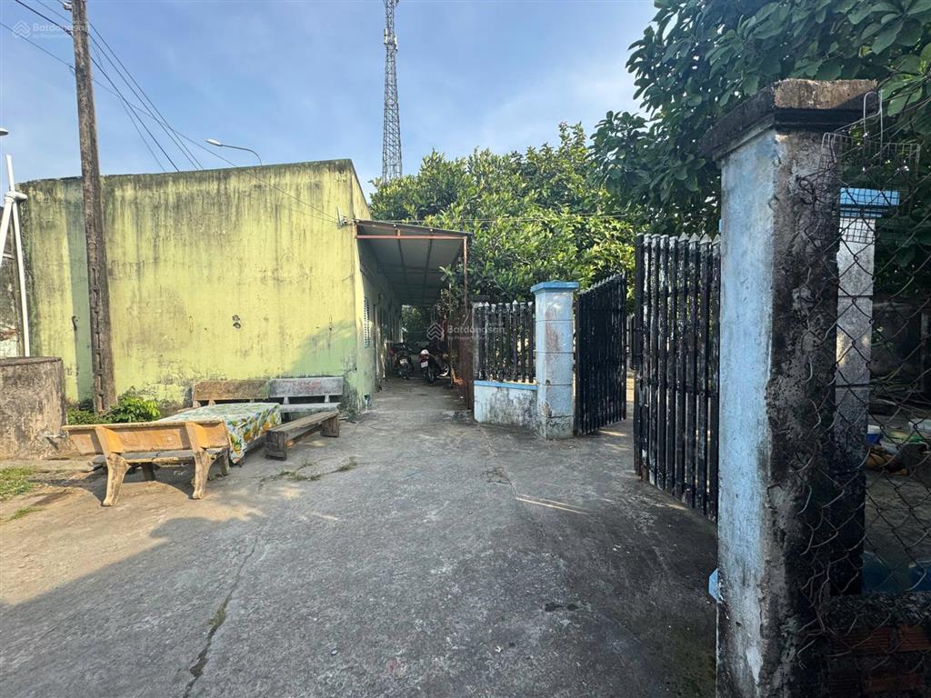 Chính chủ cần bán nhà mặt tiền ql1a tân an, long an