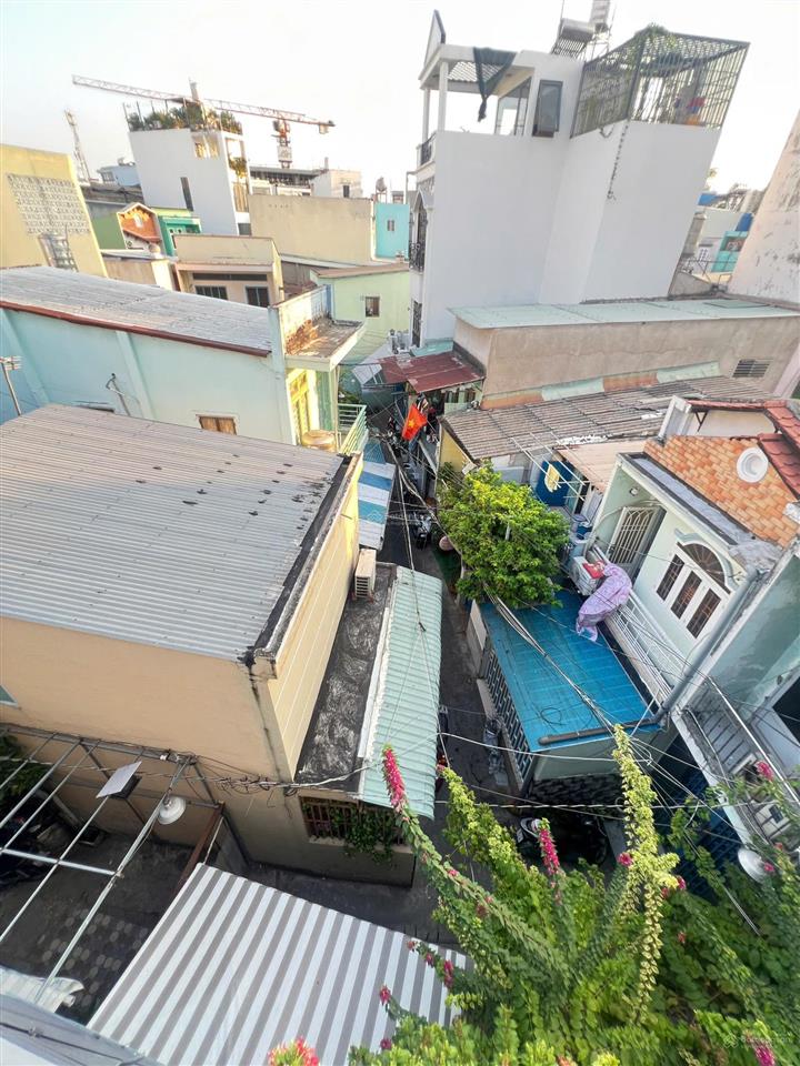 Nhà 45m2 3 tầng nguyễn văn luông quận 6