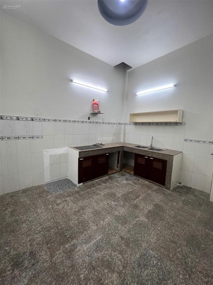 Nhà 45m2 3 tầng nguyễn văn luông quận 6