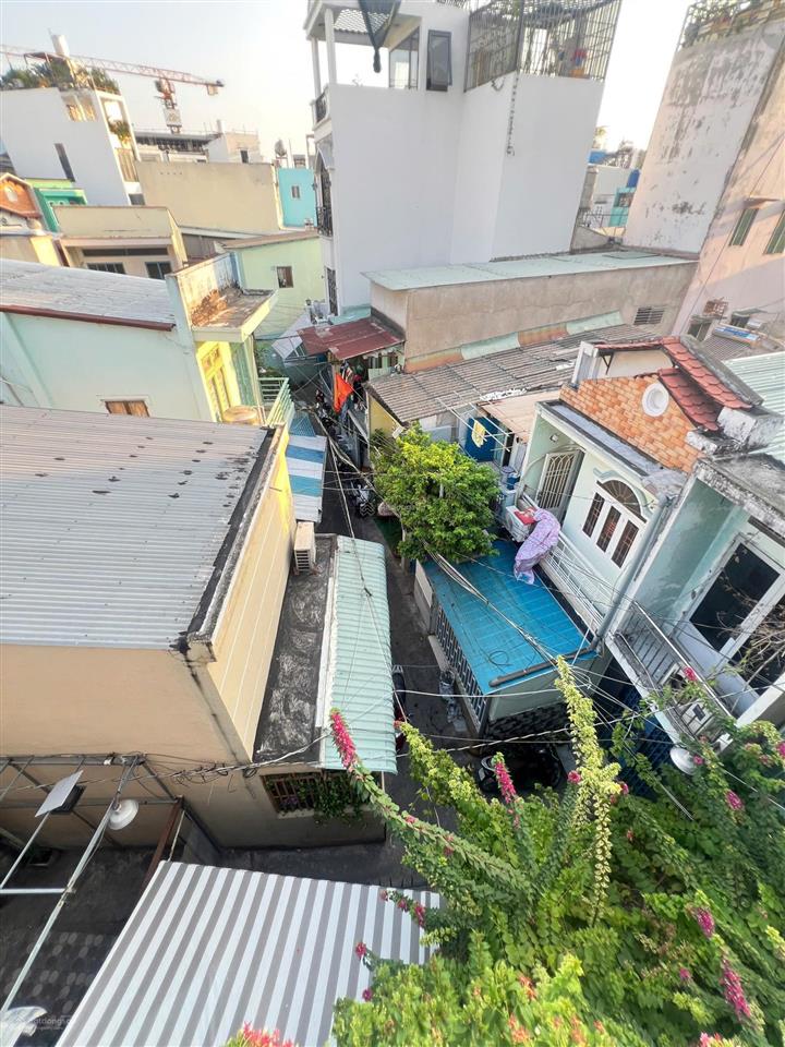 Nhà 45m2 3 tầng nguyễn văn luông quận 6
