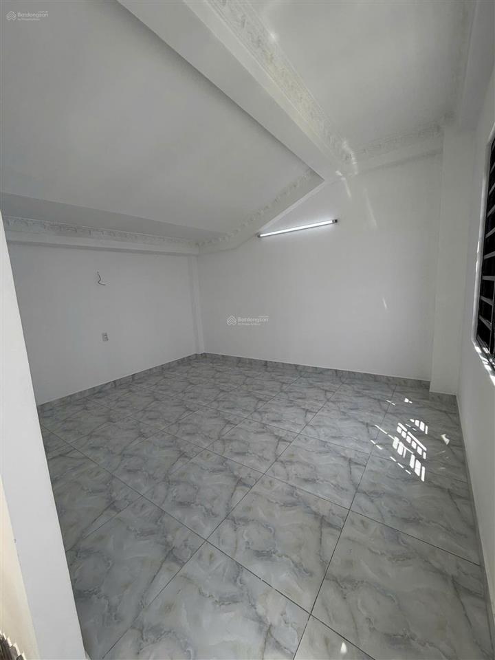 Nhà ngang 6m hẻm xe tải lê văn quới, bình tân