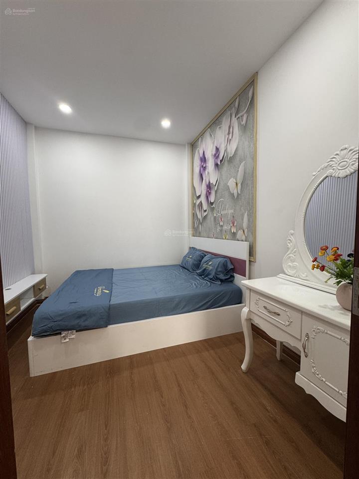 Hot! nhà hẻm xe hơi 5m đường tô hiến thành, quận 10 3 tầng 3pn chỉ 6tỷ3