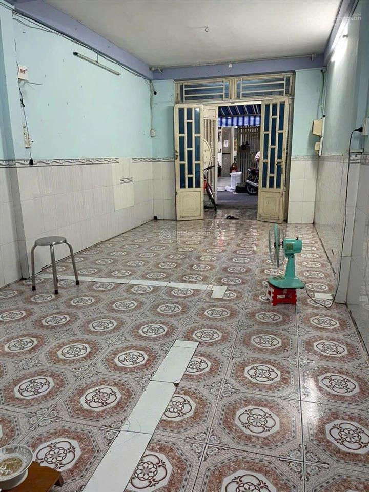 Chỉ 10 triệu/tháng nhà nguyên căn hxh dương bá trạc, q8 cách quận 1 chỉ 3 phút!