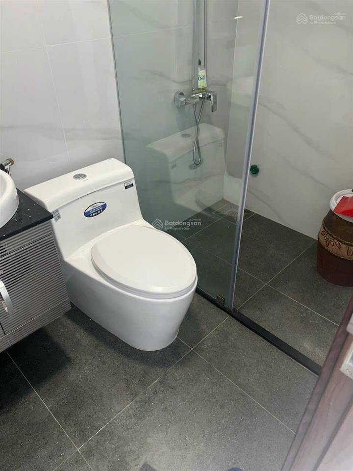 Chỉ 25 triệu/tháng  cho thuê t1,2 liền kề galaxy 200m sàn  thang máy  100m ra tố hữu