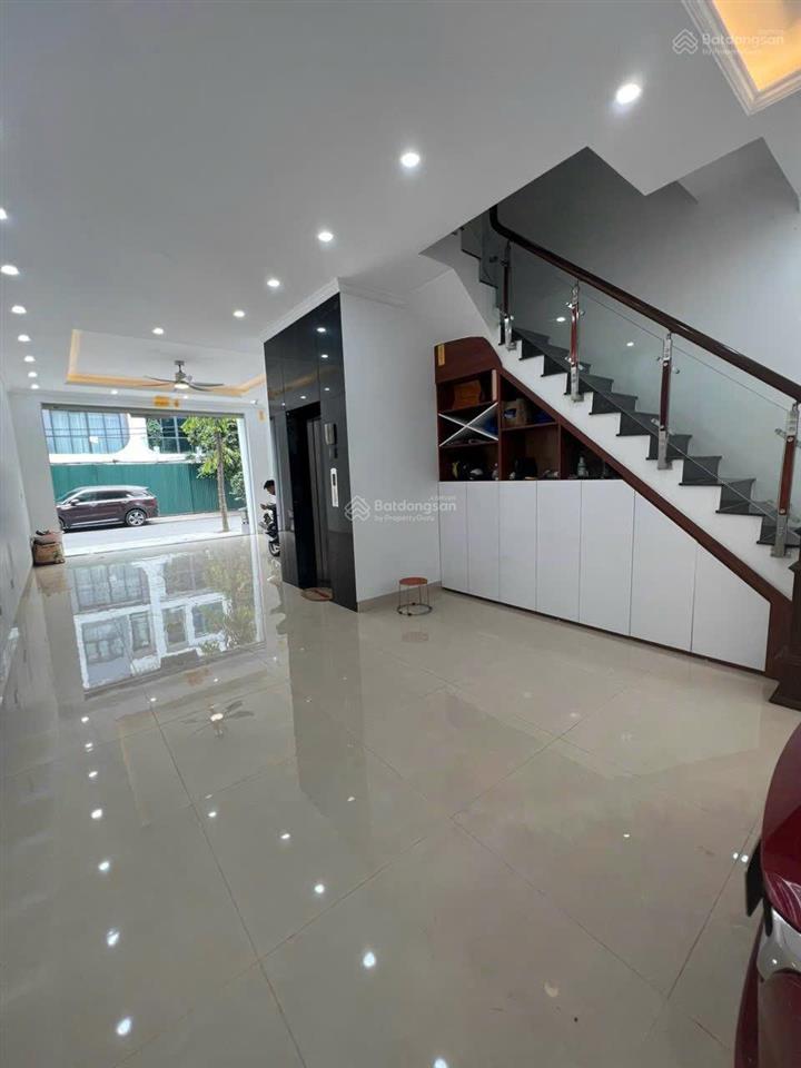 Chỉ 25 triệu/tháng  cho thuê t1,2 liền kề galaxy 200m sàn  thang máy  100m ra tố hữu