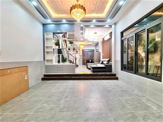 Cần tiền kinh doanh tôi bán gấp căn 70m 4 tầng full nội thất tại thị trấn nhà bè