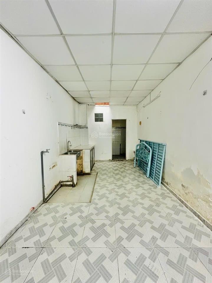 Thành thái  quận 10  hiếm  hẻm xe hơi 5m thông  shr  50m2  không có căn thứ 2 trong tầm giá