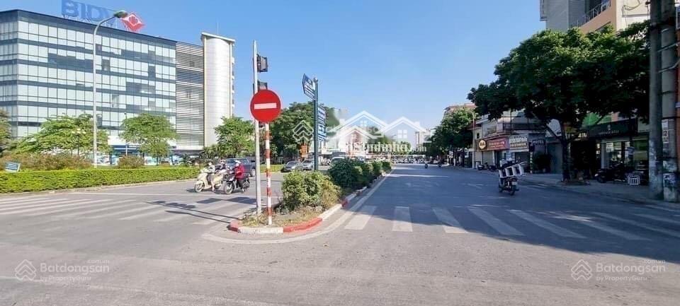 Bán nhà phố sài đồng, ô tô, lô góc, dt 55 m2, 6 tầng, thang máy, mặt tiền 4,5 m, giá chỉ 15.5 tỷ.