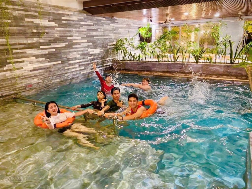 Toà boutique cực đẹp doanh thu 500 triệu/tháng. sát biển. mặt tiền lê mạnh trinh. giá 75 tỷ
