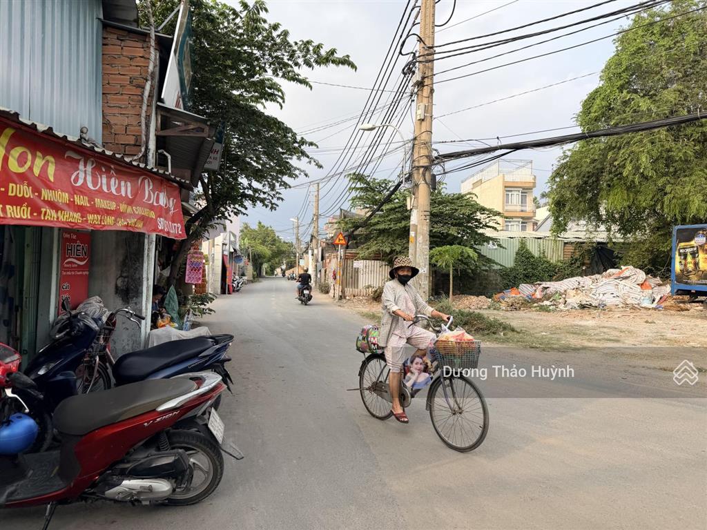 18 triệu/m2  bán khuôn đất siêu đẹp 1600m2=40x40  đường xe tải né nhau sổ hồng riêng trường thọ