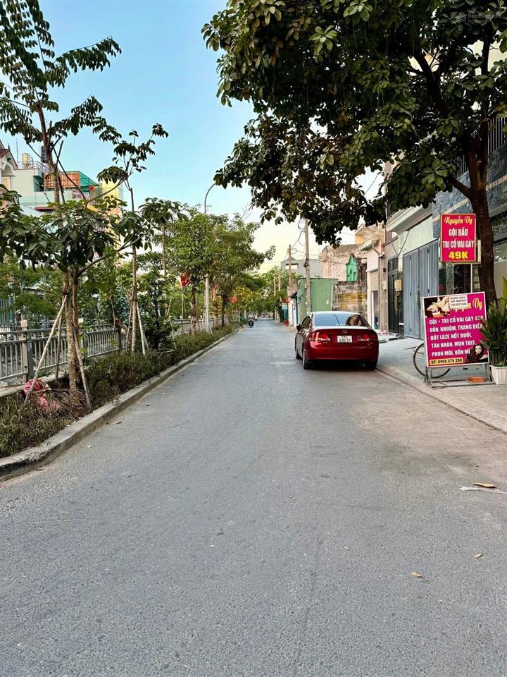 Ngân hàng thanh lý dãy trọ 20 phòng.15mx35m. giá 1,1 tỷ ở đường tạ quang bửu. thu nhập 45 triệu