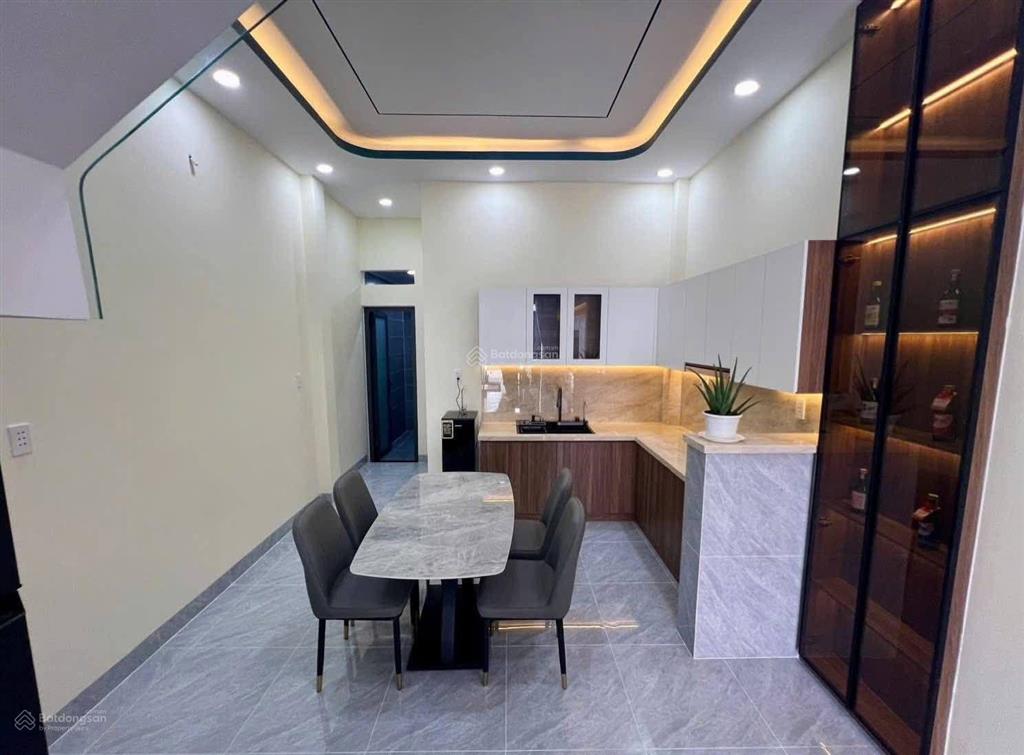 Nhà mới quận 8, 800tr tl, full nội thất cao cấp giá tốt hiếm có, dọn vào ở ngay, 4x15