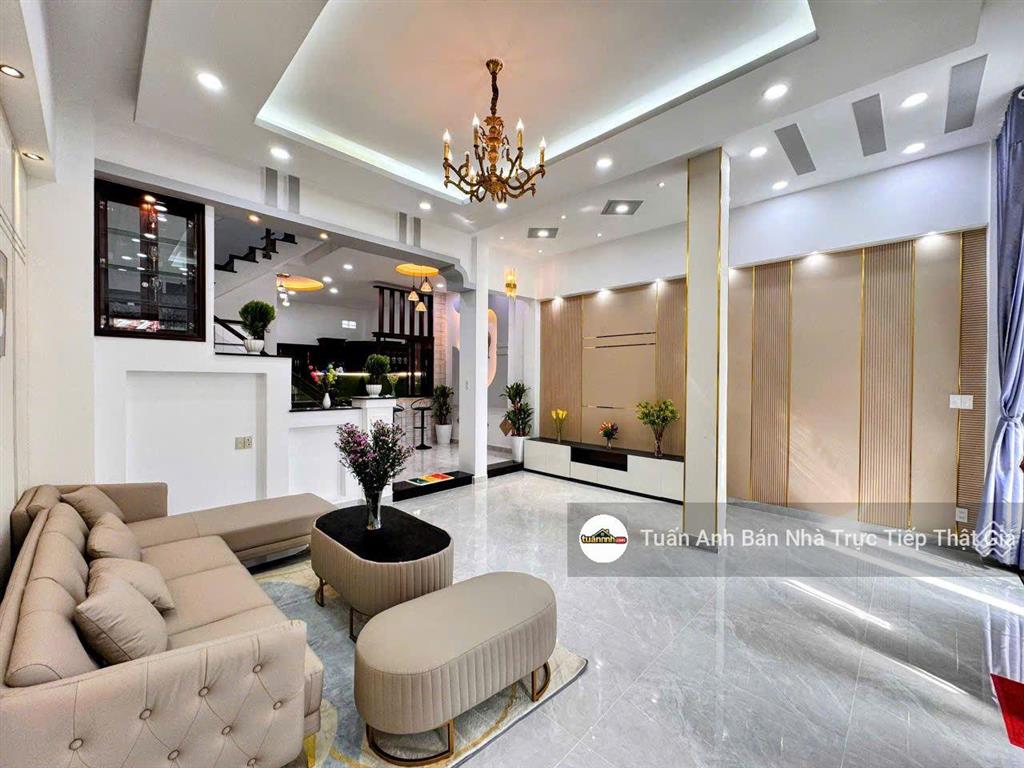 Bán nhanh nhà đẹp 1 trệt 2 lầu, gần tạ quang bửu,5x64m,đang cho thuê 15 triệu 1 tháng,full nội thất