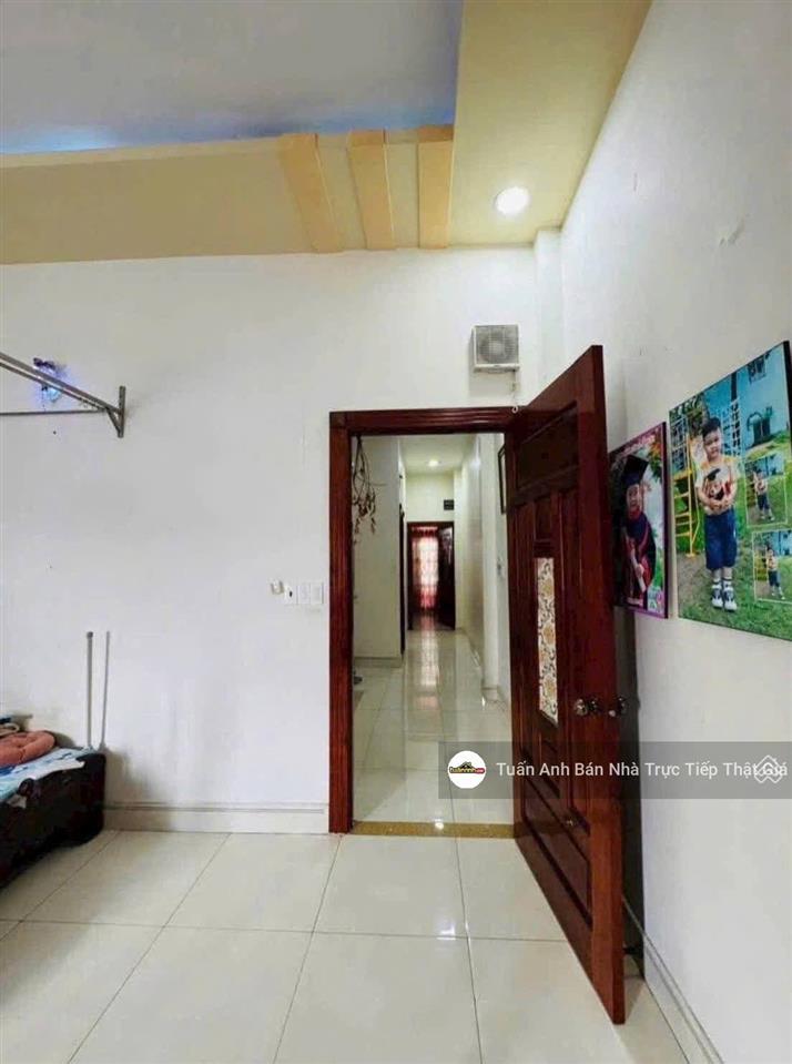 Bán nhà mặt tiền q.8,5x28m, sẵn thu nhập 25 triệu/tháng giá tốt hiếm có,giá 750tr tl