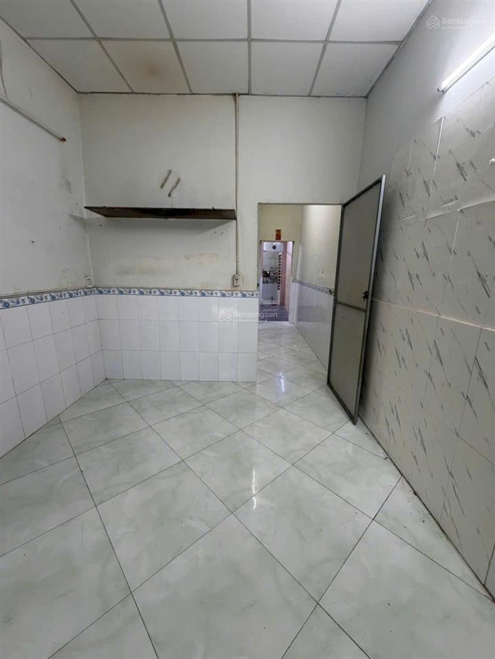 Nhà trọ cho thuê phạm thế hiển q8 3pn 6tr5