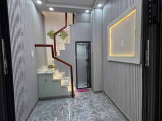 Bán nha quận 4 , kết cấu 3 lầu btct ,kê khai 99